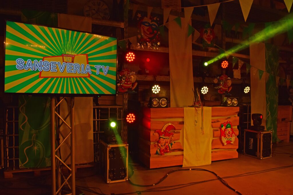 Lichtshow door WL Special Effects bij Sanseveria TV & FM Carnaval Breda